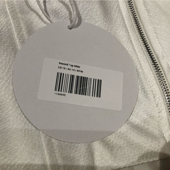 ▪️ Princess Polly | NWT Wendell Top - Picture 7 of 7